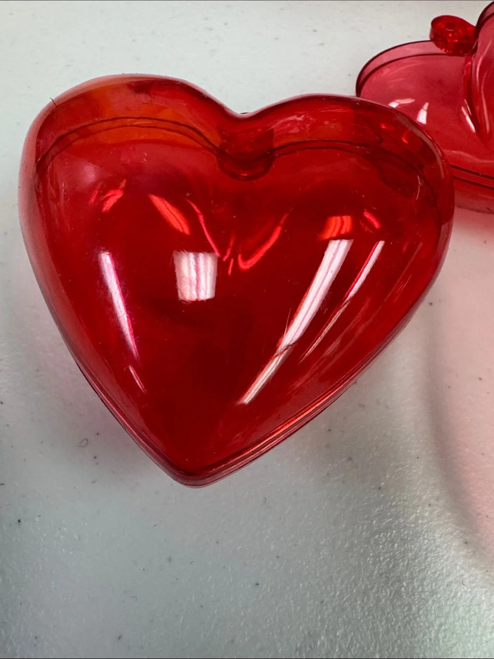 Red Heart Shaped Fillable Plastic Treat Containers large bag all new hole in top